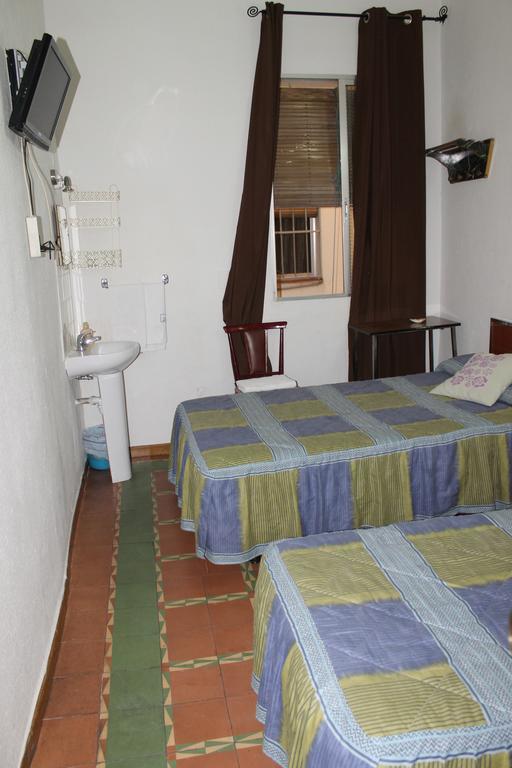 Habitación Doble con baño compartido